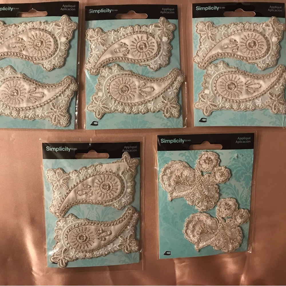 5 Gold silver Floral Paisley iron on patches appliqués hat shirt tote deco